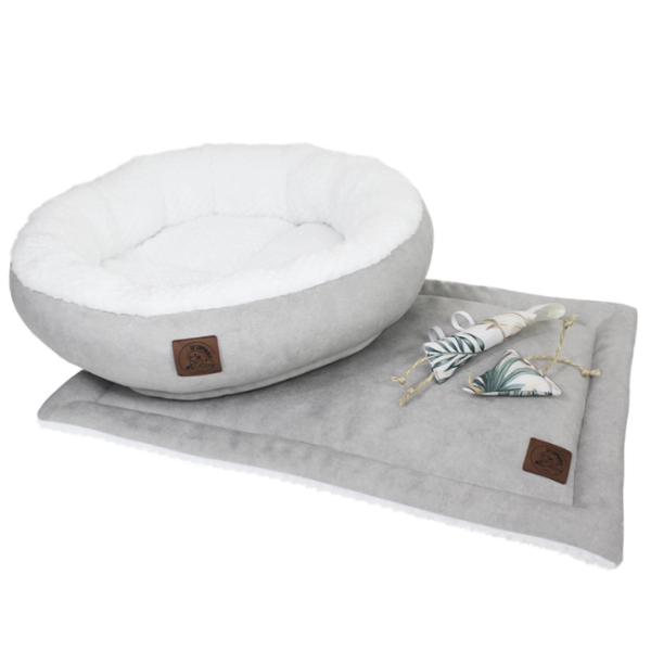 37 OPONKA ⌀50cm + materacyk 35x55cm + zabawki gratis